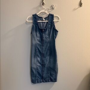 VENUS Denim Shift Dress in Medium Blue